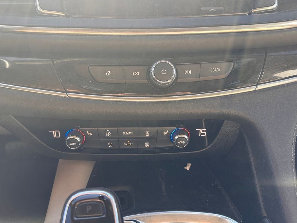 2018 Buick Enclave Essence