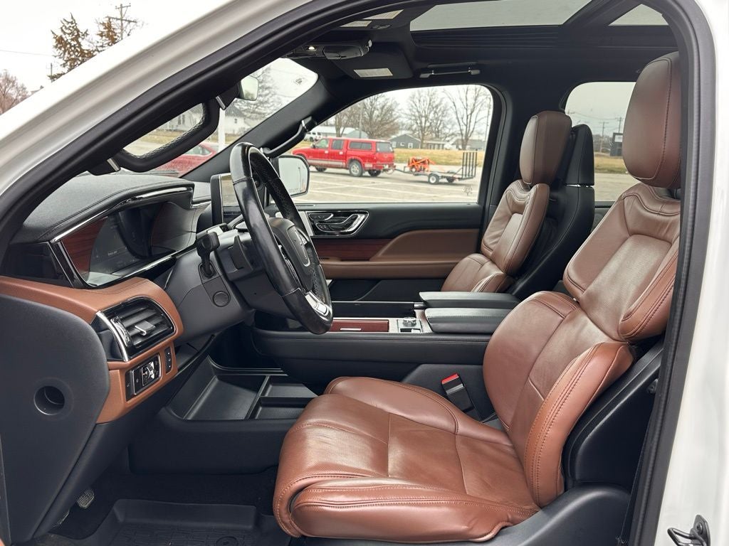 2023 Lincoln Navigator L Reserve