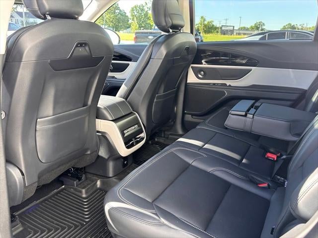 2025 Lincoln Nautilus Premiere II