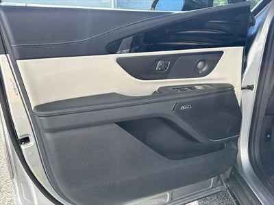 2025 Lincoln Nautilus Premiere II