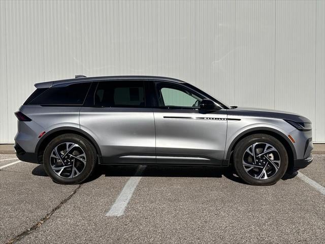 2025 Lincoln Nautilus Premiere II