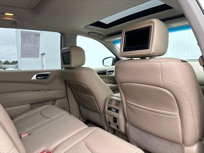 2014 Nissan Pathfinder Platinum