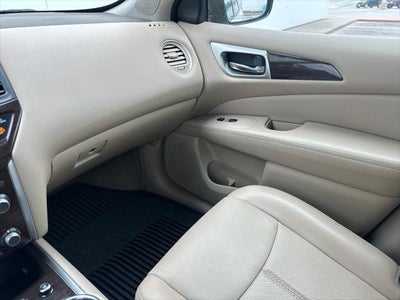 2014 Nissan Pathfinder Platinum