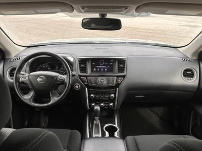 2020 Nissan Pathfinder SV