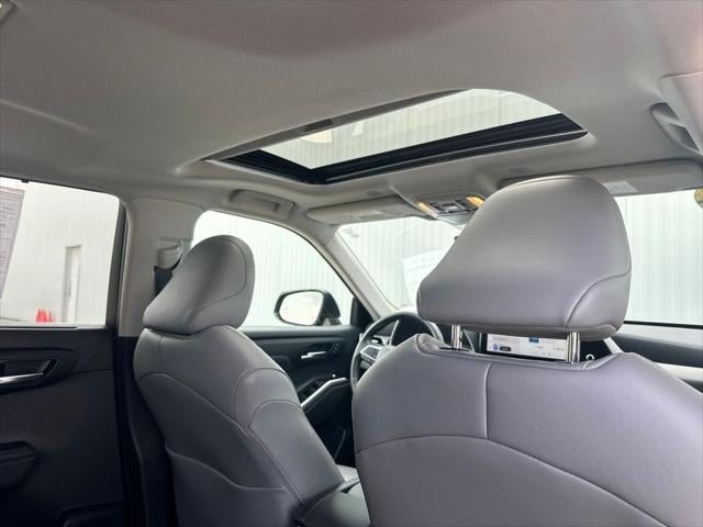 2023 Toyota Highlander Hybrid Bronze Edition