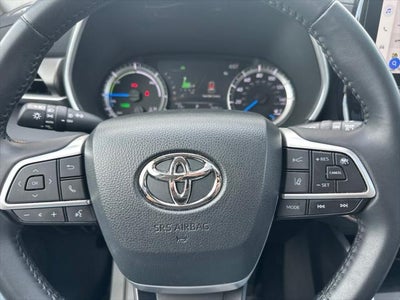 2023 Toyota Highlander Hybrid Bronze Edition