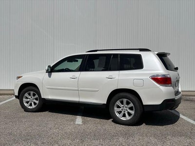 2011 Toyota Highlander SE
