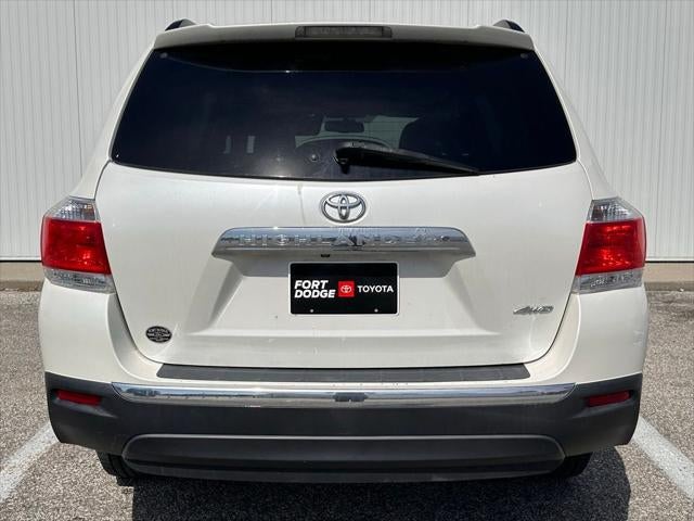 2011 Toyota Highlander SE
