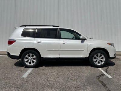 2011 Toyota Highlander SE
