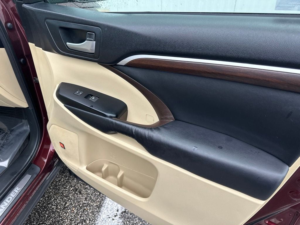 2015 Toyota Highlander Limited