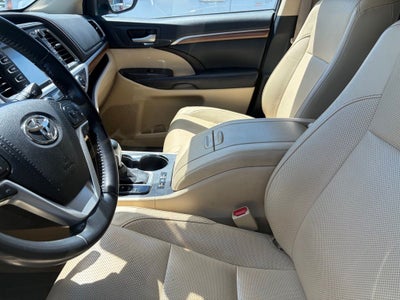 2017 Toyota Highlander Limited