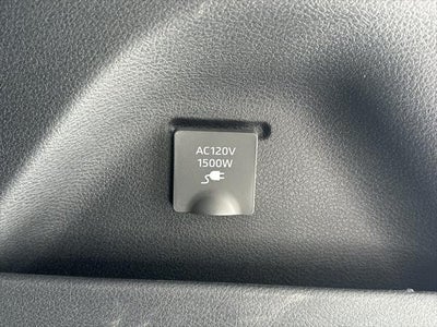 2025 Toyota Sienna Platinum Hybrid 7 Passenger