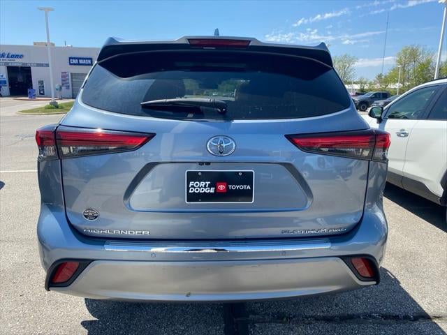 2021 Toyota Highlander Platinum