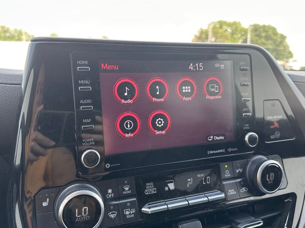 2021 Toyota Highlander Hybrid XLE
