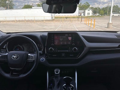2021 Toyota Highlander Hybrid XLE