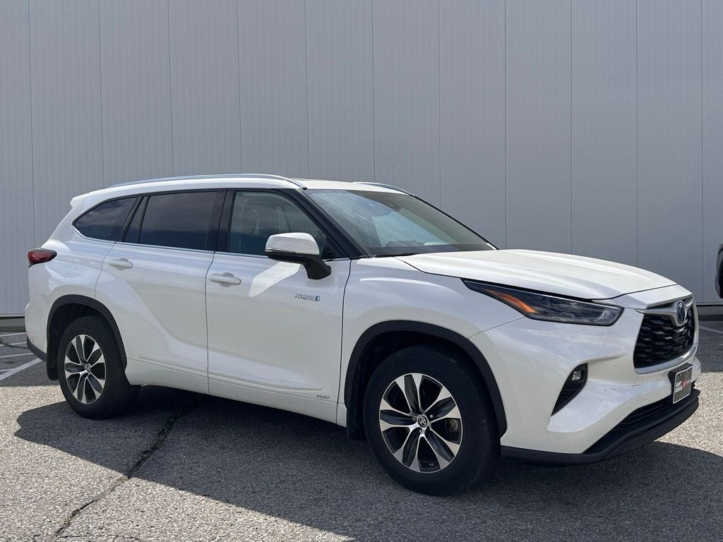 2021 Toyota Highlander Hybrid XLE