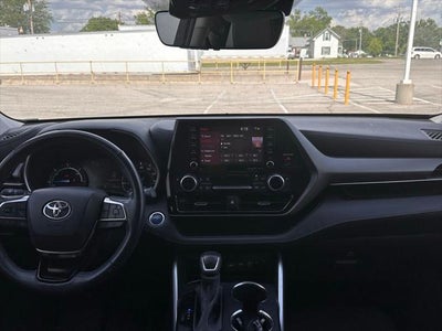 2021 Toyota Highlander Hybrid XLE