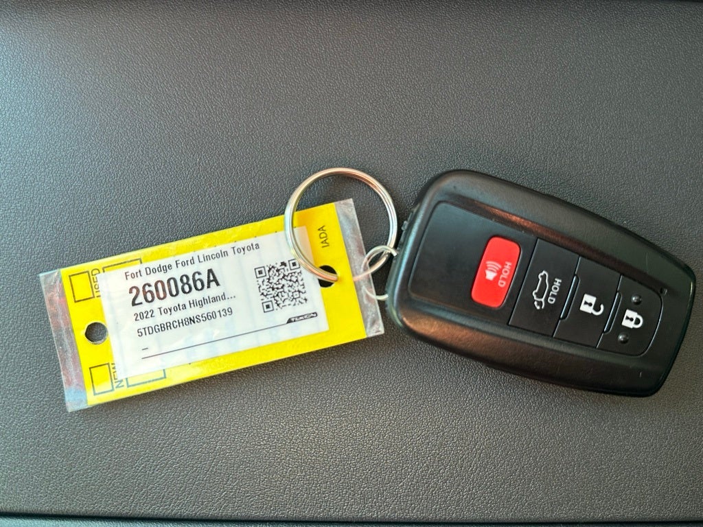 2022 Toyota Highlander Hybrid XLE