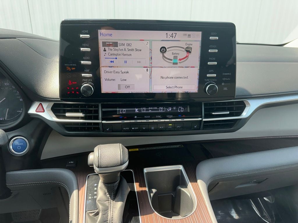 2021 Toyota Sienna XLE 8 Passenger