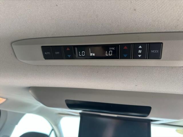 2021 Toyota Sienna XLE 8 Passenger