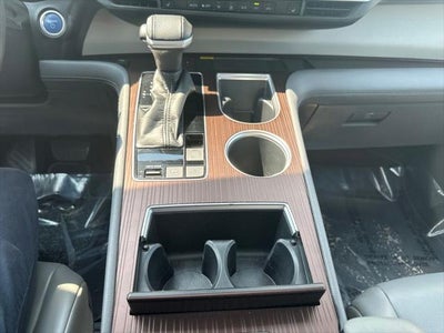 2021 Toyota Sienna XLE 8 Passenger
