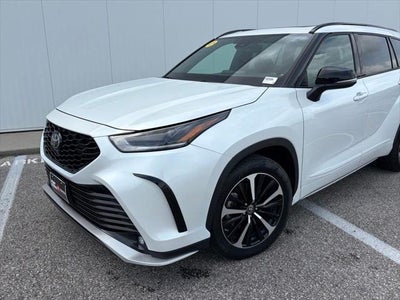 2022 Toyota Highlander XSE