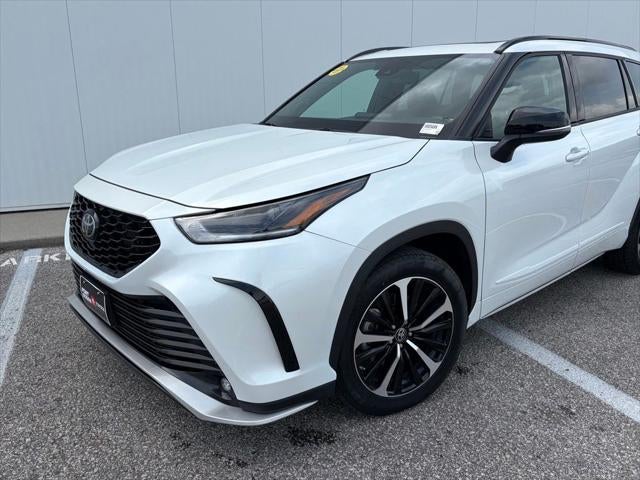 2022 Toyota Highlander XSE