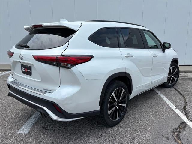 2022 Toyota Highlander XSE