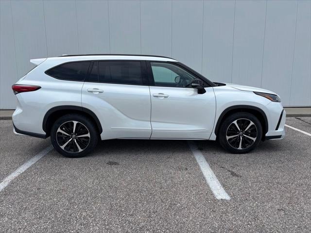 2022 Toyota Highlander XSE