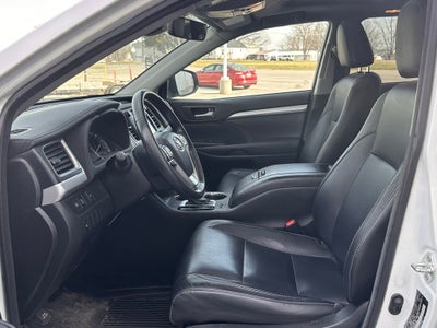 2017 Toyota Highlander XLE