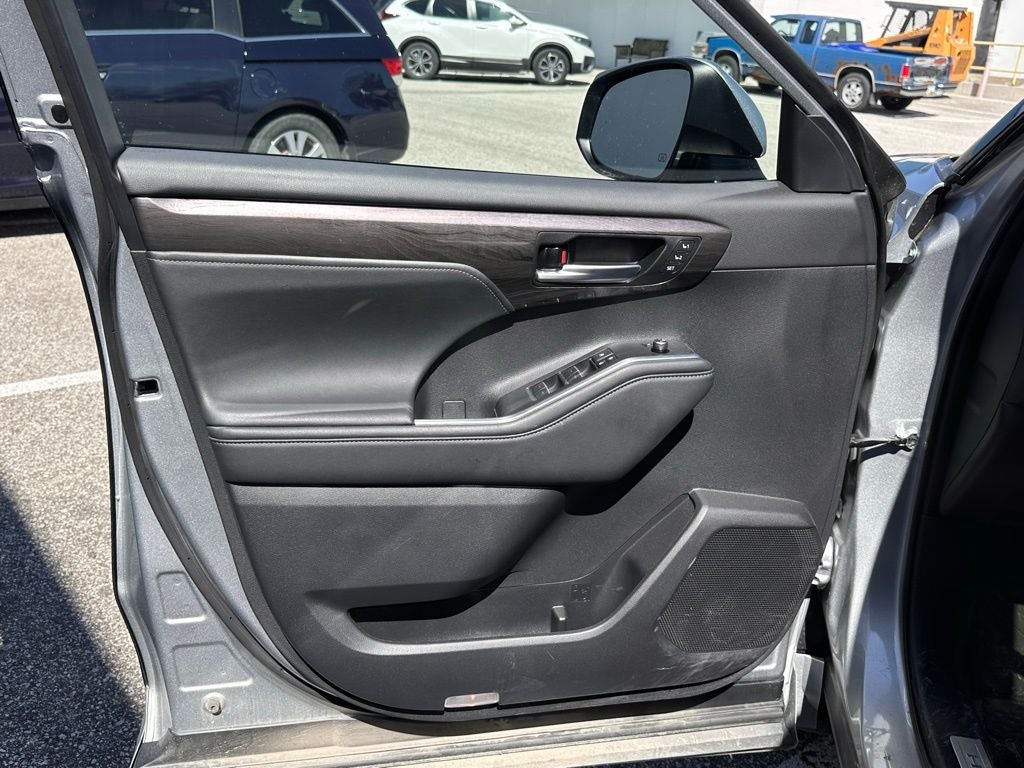 2024 Toyota Highlander Limited