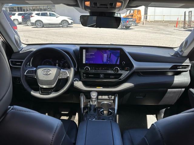 2024 Toyota Highlander Limited