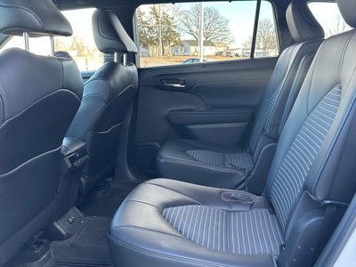 2023 Toyota Highlander XSE