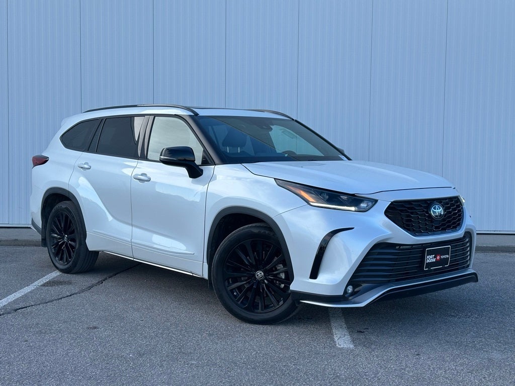 2023 Toyota Highlander XSE