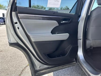 2024 Toyota Highlander Platinum