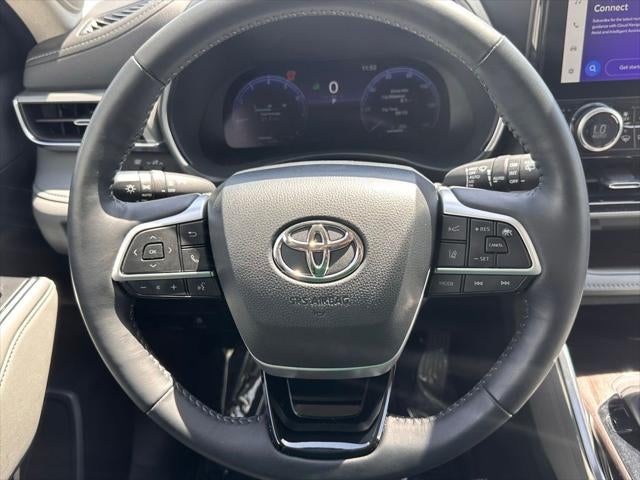 2024 Toyota Highlander Platinum