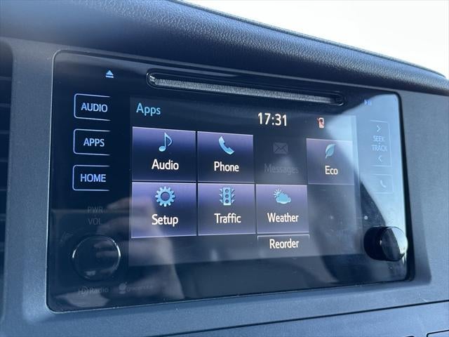 2015 Toyota Sienna XLE 8 Passenger