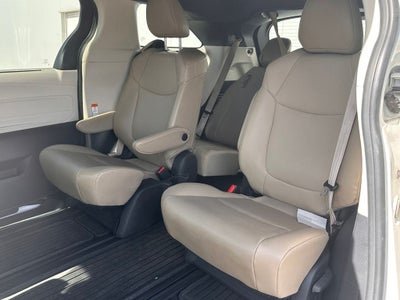 2021 Toyota Sienna XLE 7 Passenger