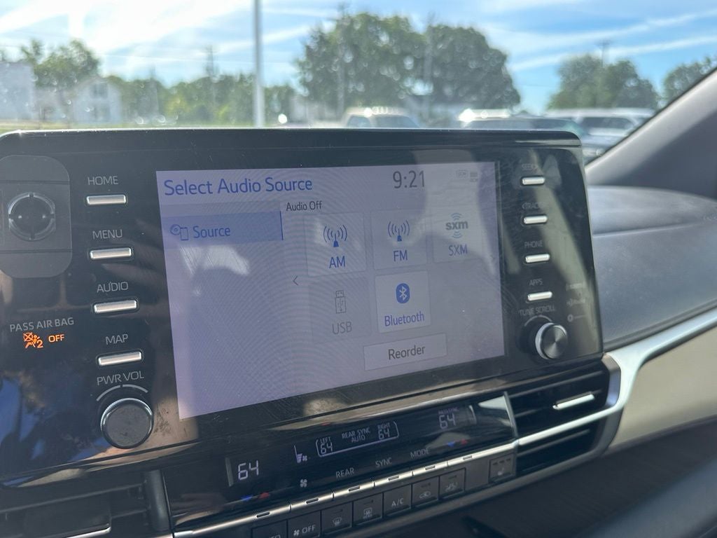2021 Toyota Sienna XLE 7 Passenger