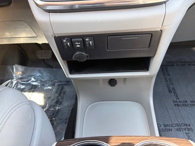 2018 Toyota Sienna XLE 8 Passenger