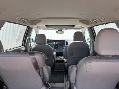 2018 Toyota Sienna XLE 8 Passenger