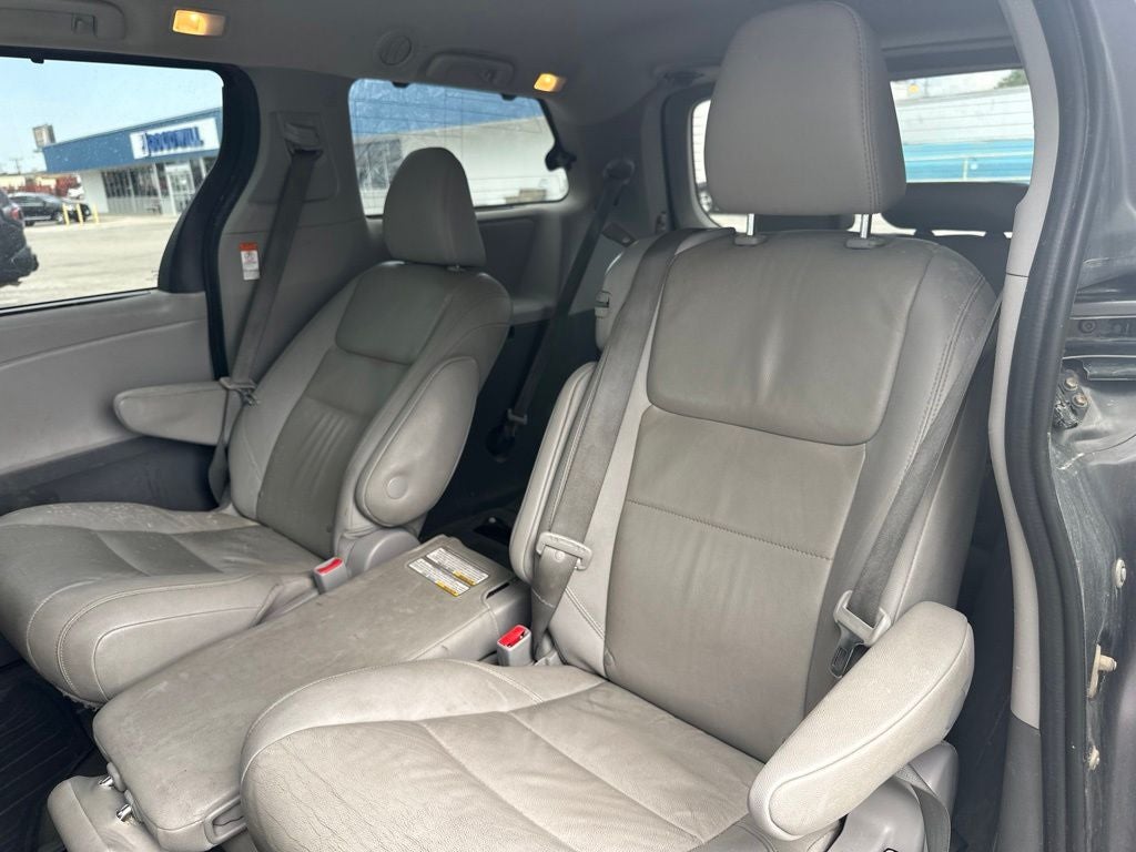 2020 Toyota Sienna XLE Premium 8 Passenger