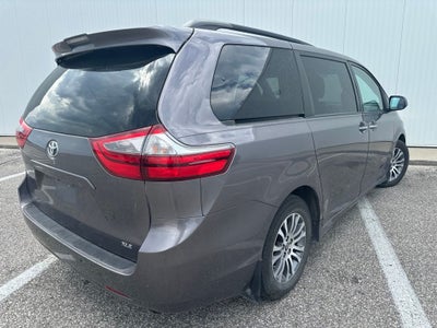 2020 Toyota Sienna XLE Premium 8 Passenger