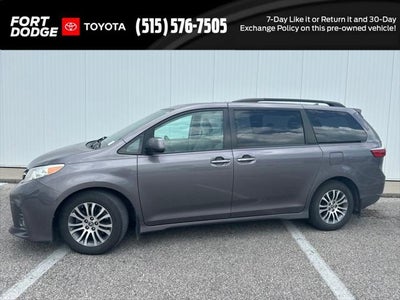 2020 Toyota Sienna XLE Premium 8 Passenger