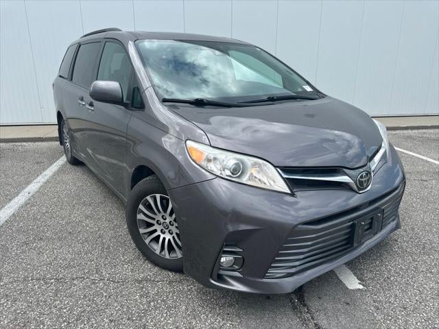 2020 Toyota Sienna XLE Premium 8 Passenger