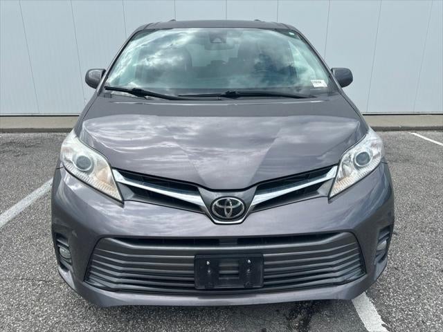 2020 Toyota Sienna XLE Premium 8 Passenger