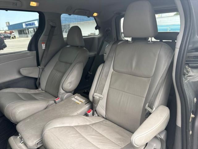 2020 Toyota Sienna XLE Premium 8 Passenger