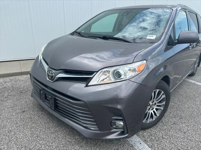 2020 Toyota Sienna XLE Premium 8 Passenger