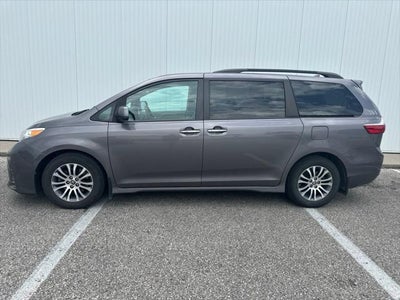 2020 Toyota Sienna XLE Premium 8 Passenger