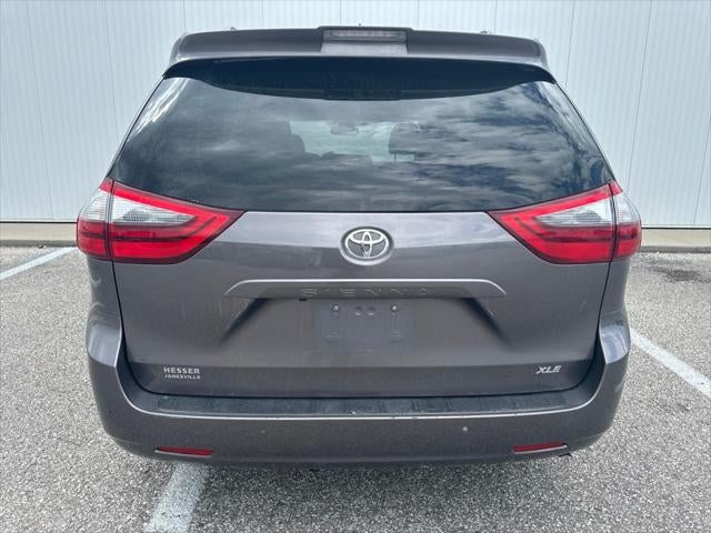 2020 Toyota Sienna XLE Premium 8 Passenger